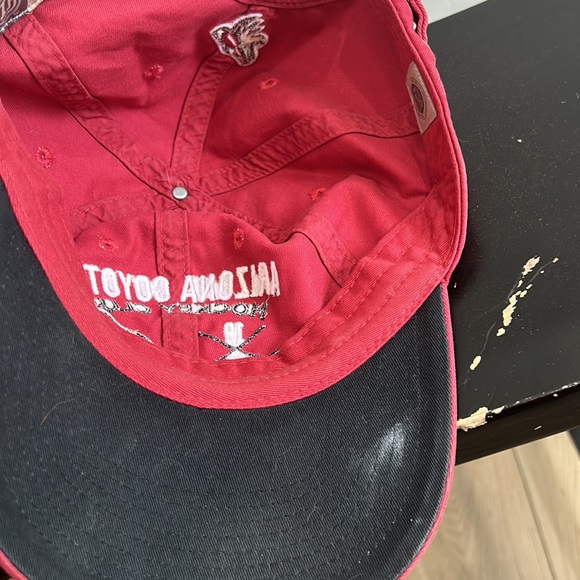 NHL - Phoenix Coyotes Hat OS - Picture 5 of 8